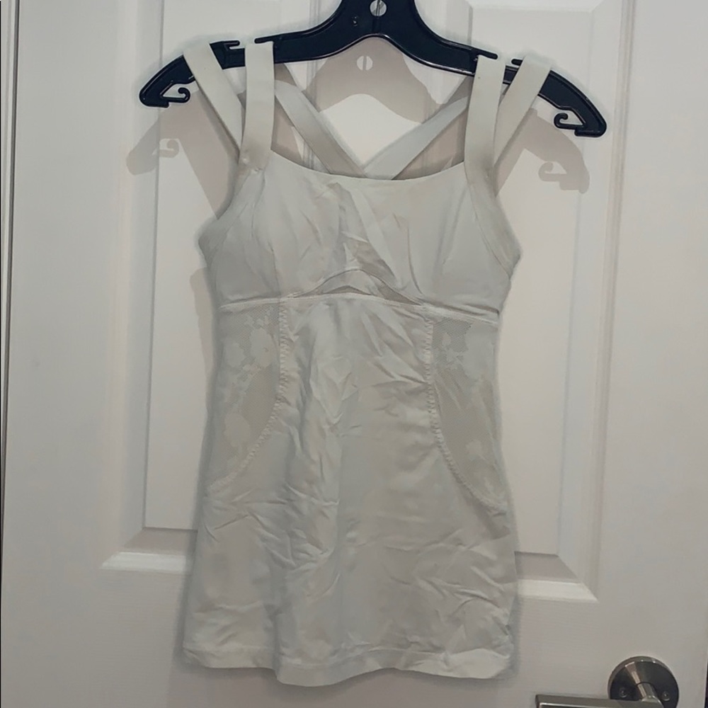 Lululemon tank top size 4